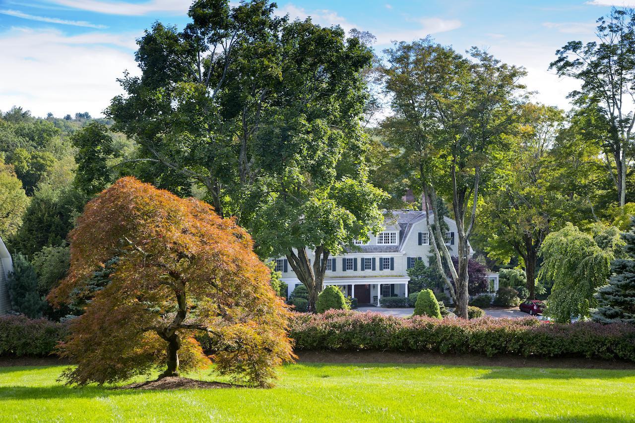 The Mayflower Inn & Spa, Auberge Resorts Collection Washington Екстер'єр фото